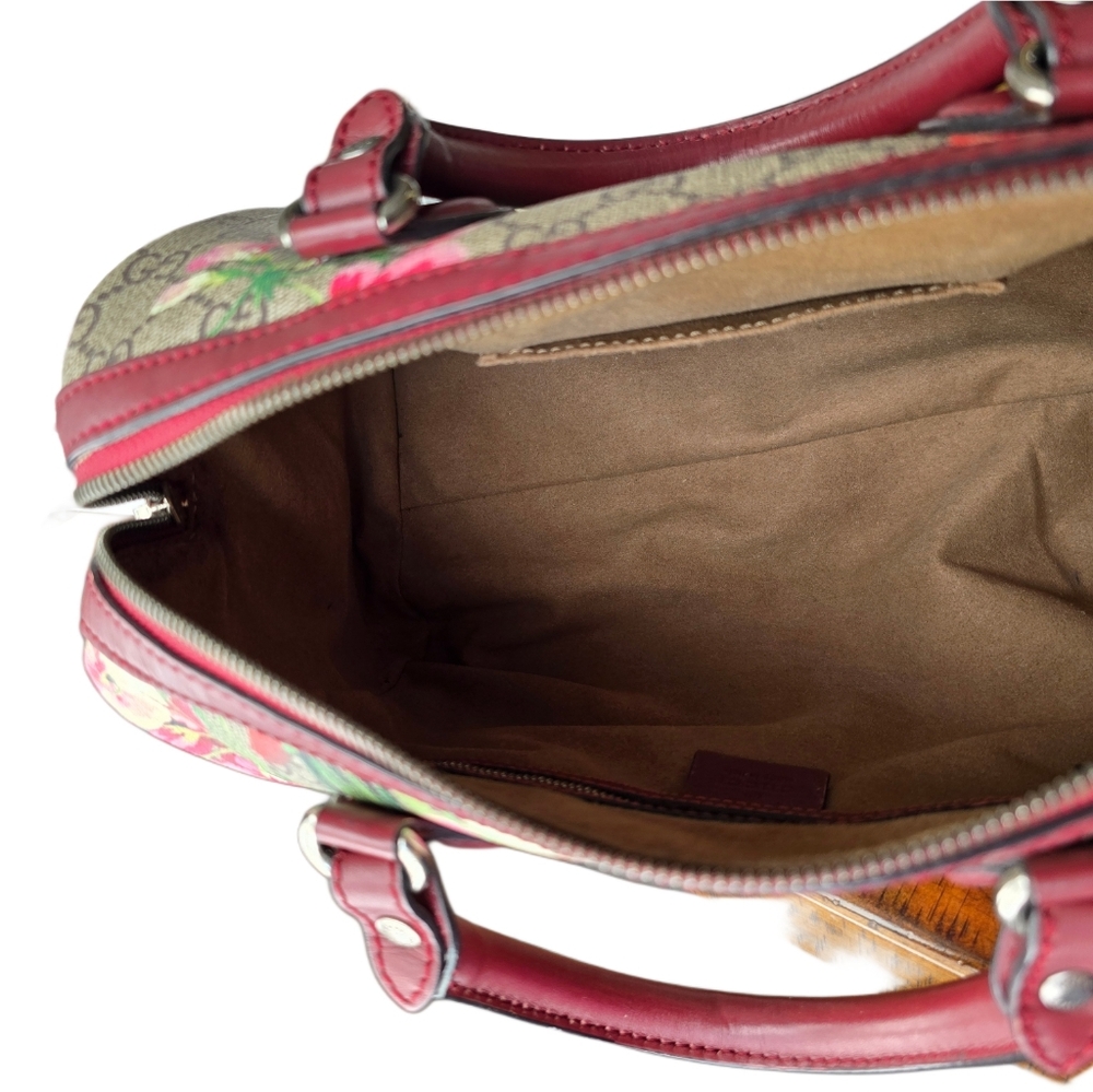 🚫SOLD‼️GUCCI🚫 GG Supreme Monogram Blooms Small Top Handle Bag in Antique Rose - Picture 6 of 13